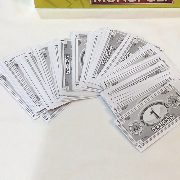 Monopoly Junior complete!  EUC - Picture 9 of 10